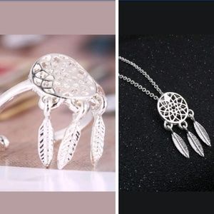 Silver Two-Piece Dreamcatcher Jewelry Set